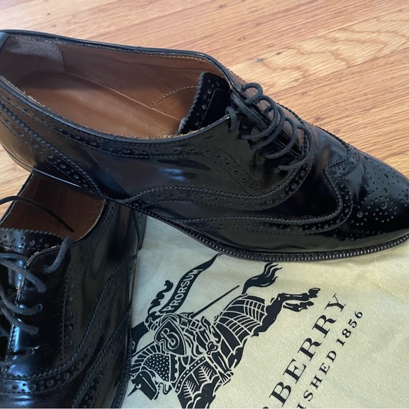 BURBERRY Wingtip Oxford Loafers - Size 39 - Black Leather - Made in Italy - Picture 5 of 11